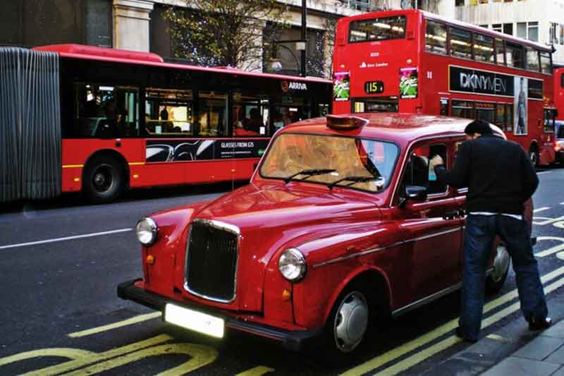 The Iconic Hackney Carriage